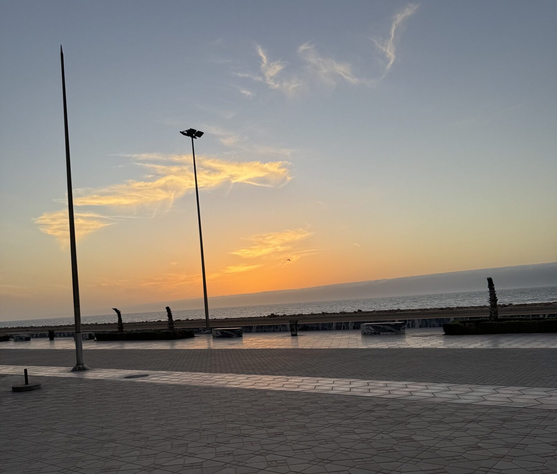 Photo taken by Spiro Stakauskas of the sunset on the beach of Foum el-Oued